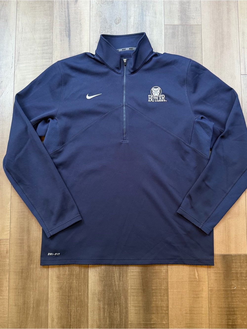 Butler Bulldogs Nike Dri Fit Pullover Navy 1/4 Zip Long Sleeve Shirt Size L